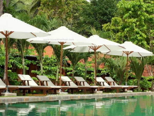 Sản xuất ô dù quảng cáo lệch tâm tại TP Vinh Nghệ An
