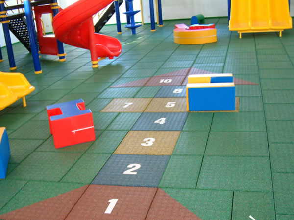 Thi công sàn cao su EPDM, giả gỗ, phòng gym tại TP Vinh Nghệ An