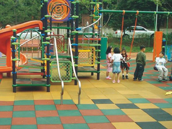 Thi công sàn cao su EPDM, giả gỗ, phòng gym tại TP Vinh Nghệ An